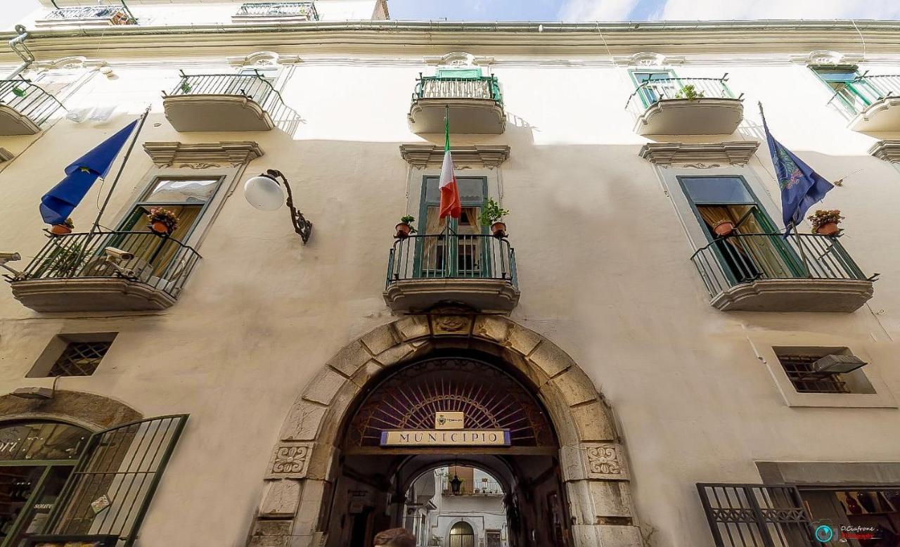 Appartamento bb Al Centro Di Vietri Esterno foto